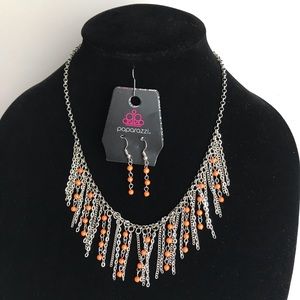 Paparazzi Necklace with matching earrings-…